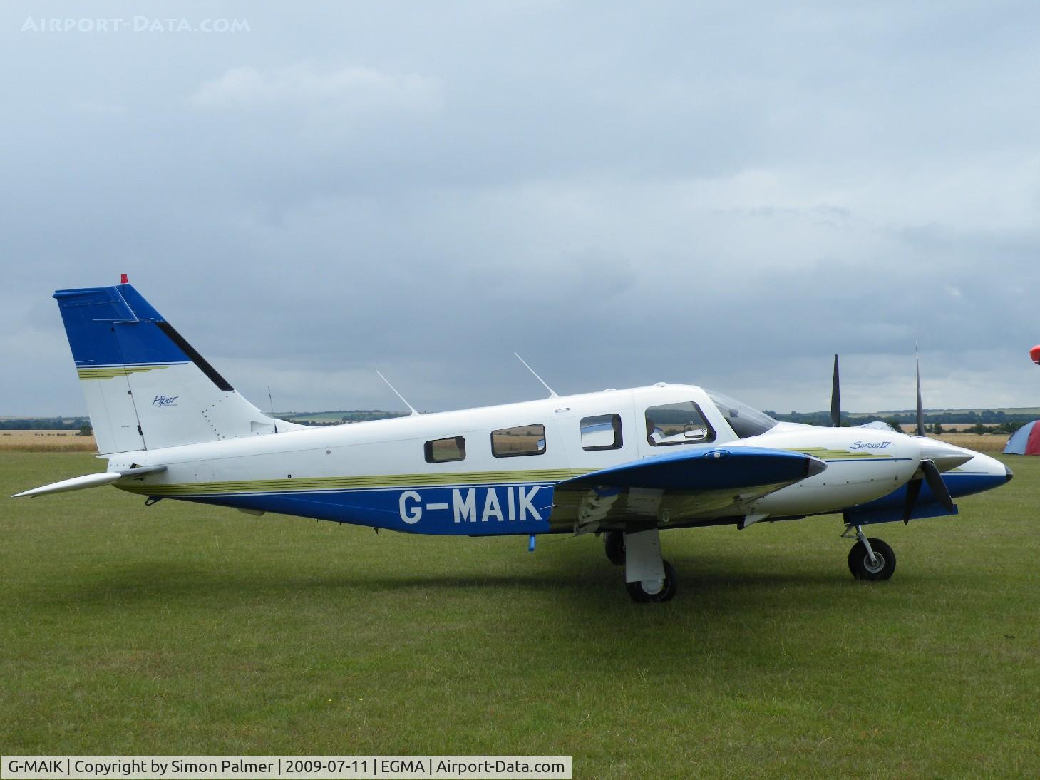 G-MAIK, 1995 Piper PA-34-220T Seneca IV C/N 34-48078, PA-34 at Fowlmere