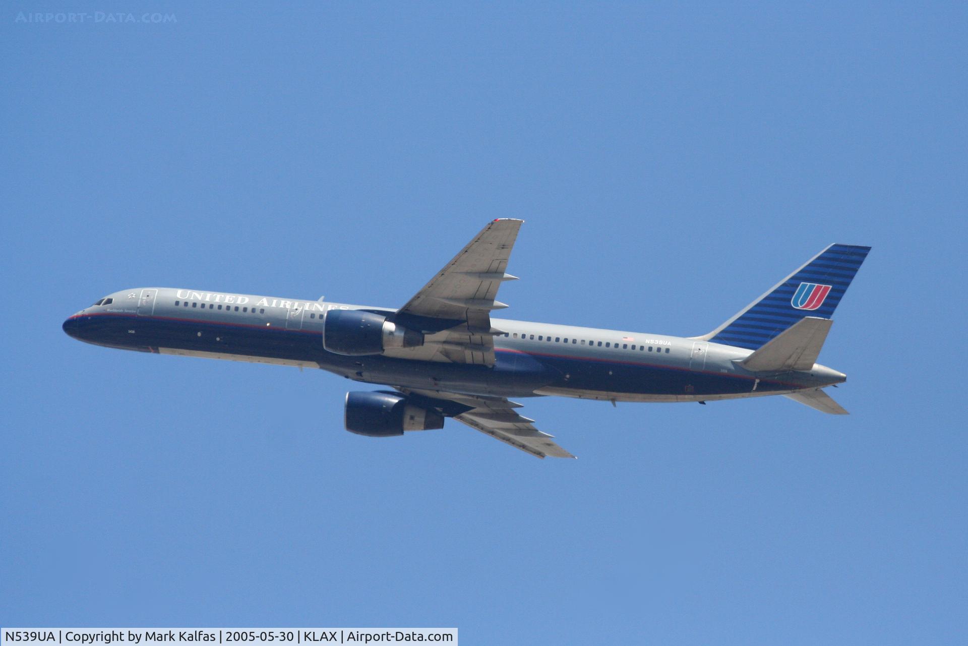 N539UA, 1991 Boeing 757-222 C/N 25223, United Airlines Boeing 757-222, N539UA departs KLAX RWY 25R
