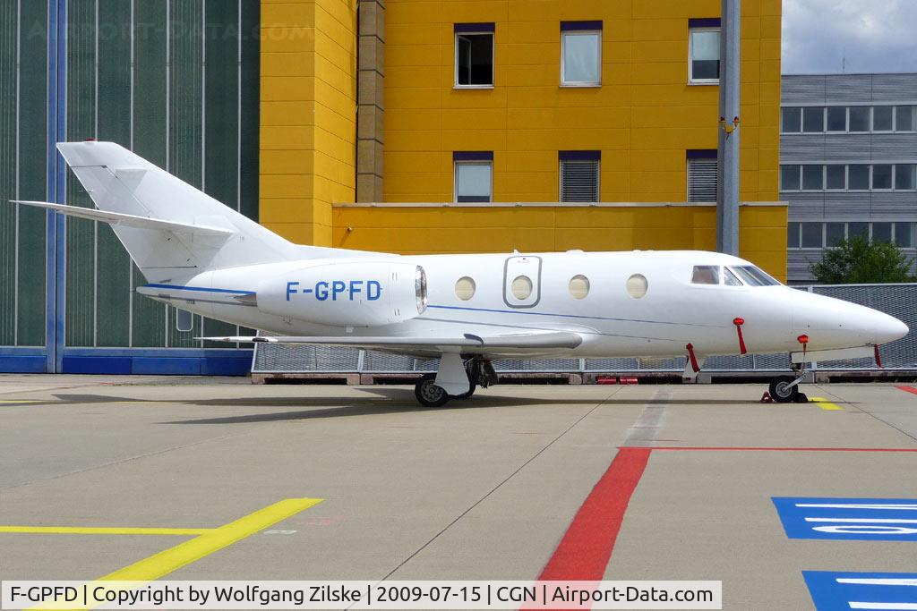 F-GPFD, 1988 Dassault Falcon 10 C/N 221, visitor