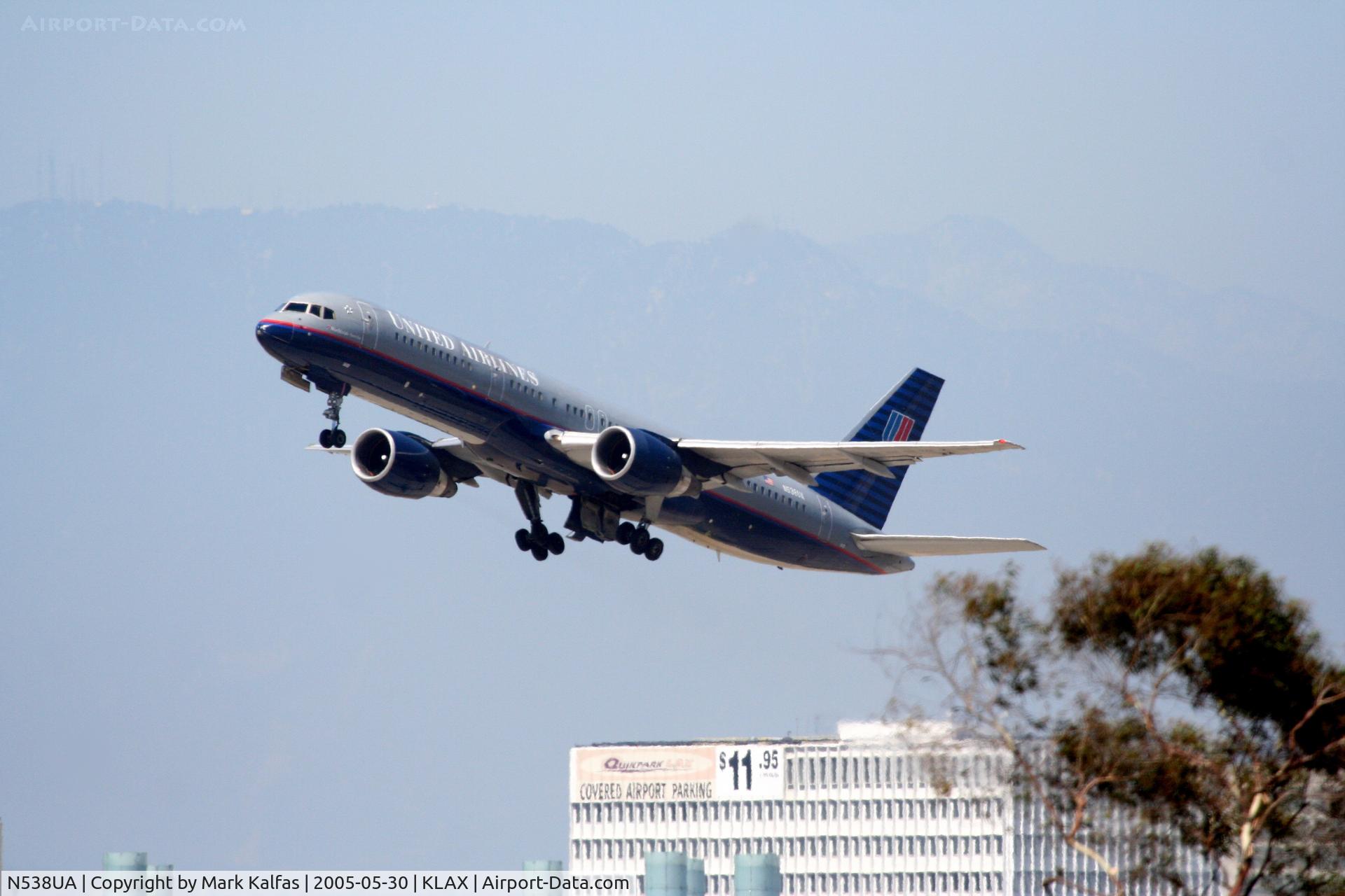 N538UA, 1991 Boeing 757-222(SF) C/N 25222, United Airlines Boeing 757-222, N538UA departs KLAX RWY 25R