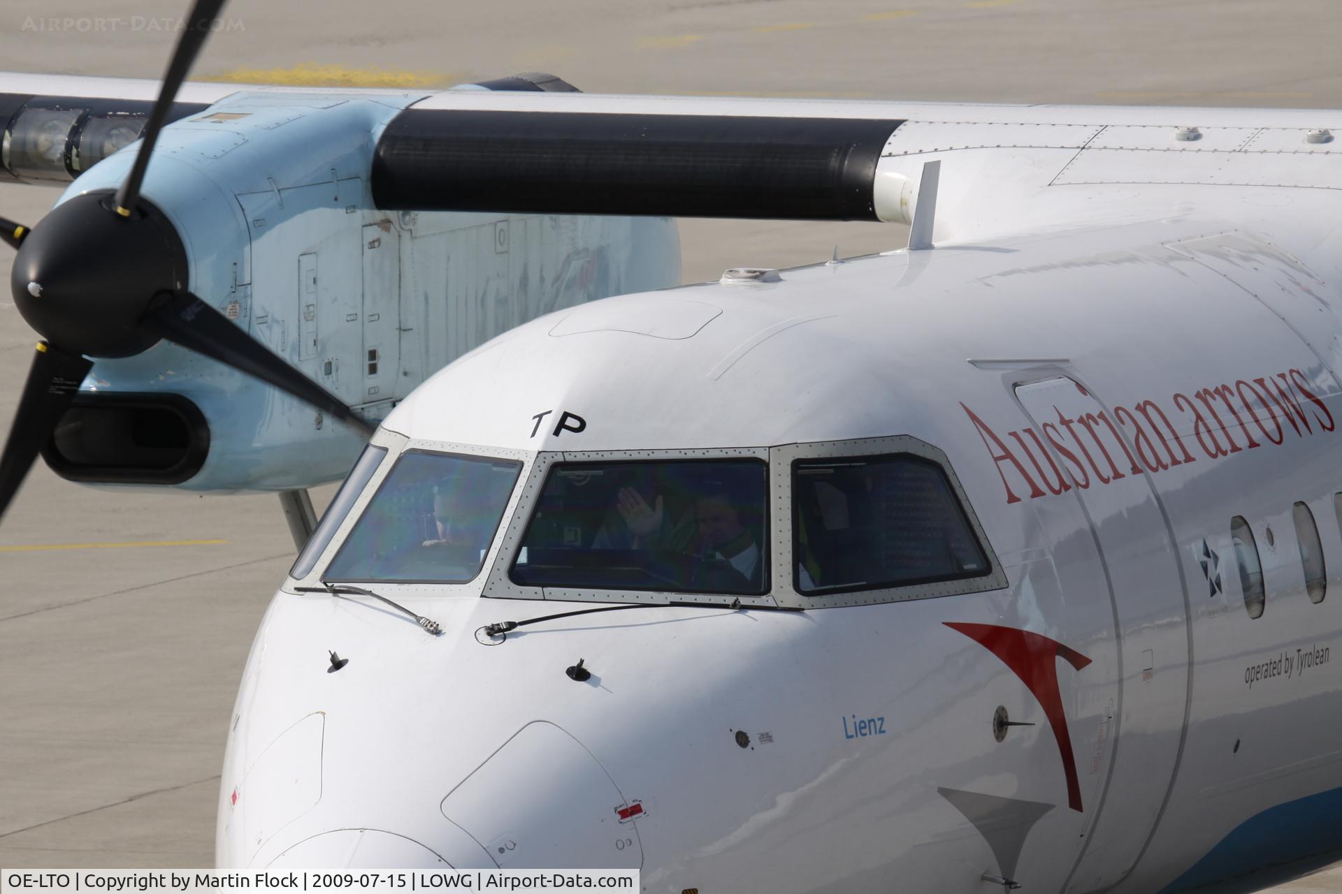 OE-LTO, 2000 De Havilland Canada DHC-8-314Q Dash 8 C/N 553, .