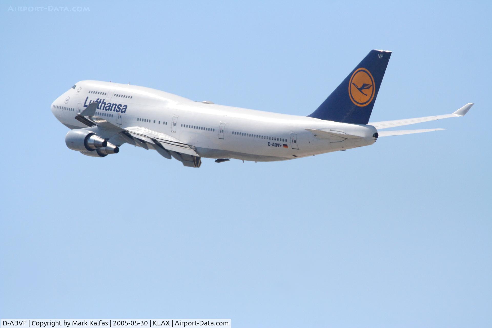 D-ABVF, 1990 Boeing 747-430 C/N 24761, Lufthansa Boeing 747-430, D-ABVF climbing out 25R KLAX