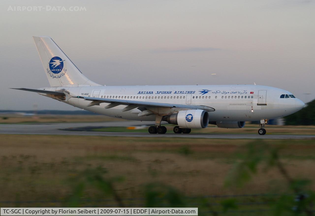 TC-SGC, 1989 Airbus A310-304 C/N 519, powering down runway 18