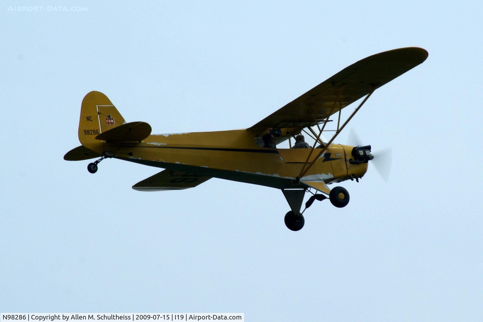 N98286, 1946 Piper J3C-65 Cub Cub C/N 18554, 1946 J3C-65