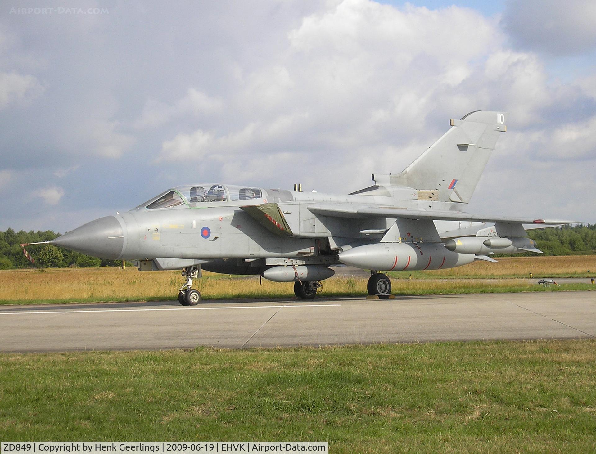ZD849, 1985 Panavia Tornado GR.4 C/N 444/BS147/3202, Dutch AF Openday , Volkel AFB