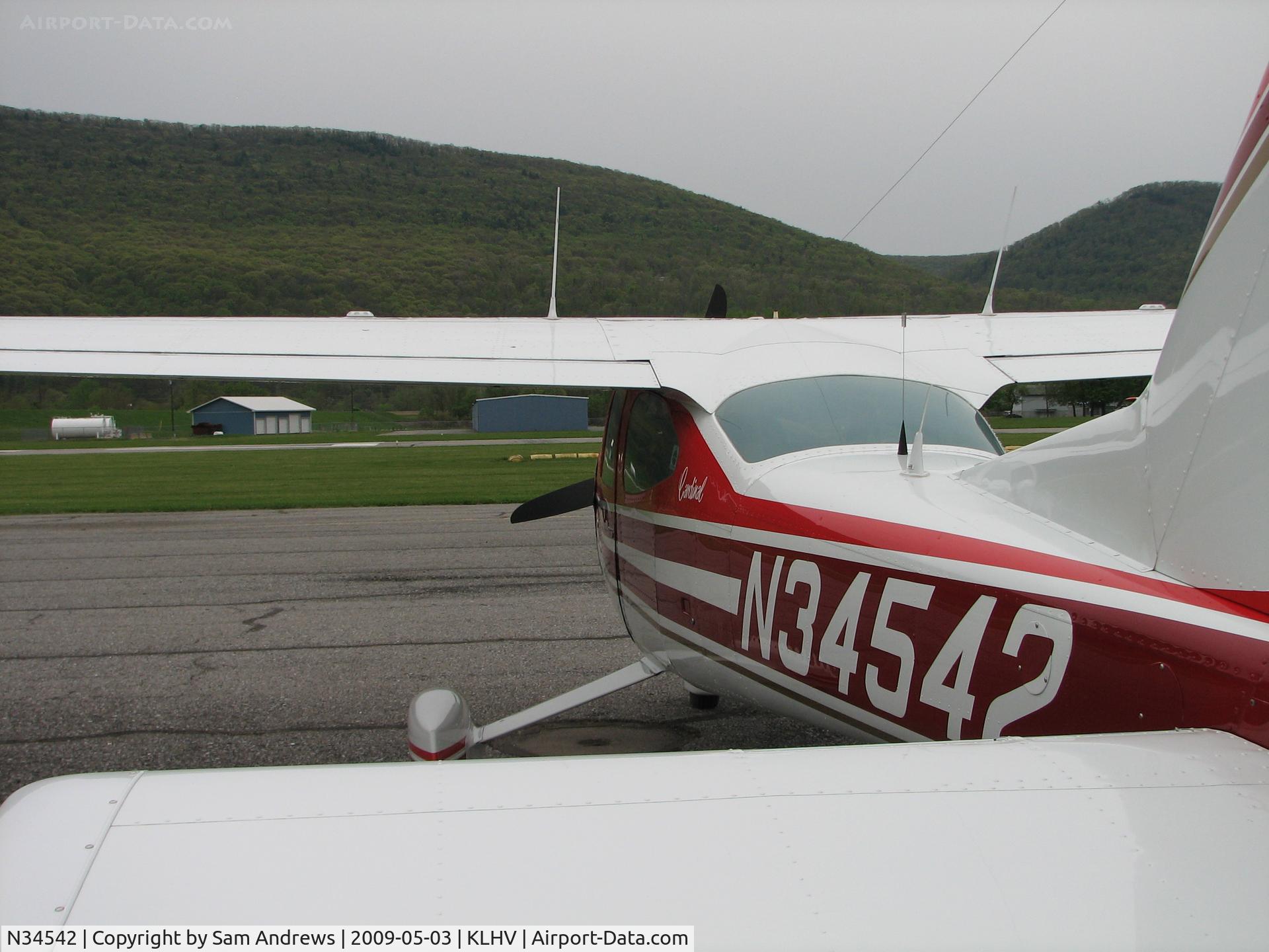 N34542, 1973 Cessna 177B Cardinal C/N 17701864, This girl is HOT!  Sitting on the ramp at Lock Haven, PA