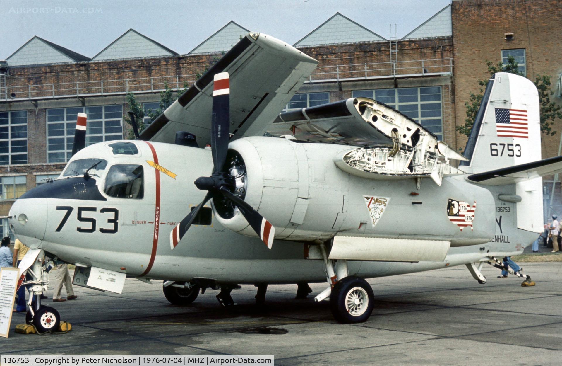 136753, Grumman C-1A Trader C/N 6, C-1A Trader of the Naval Air Facility at RAF Mildenhall at the 1976 Air Fete, complete with Bi-Centennial markings on the engine nacelle.