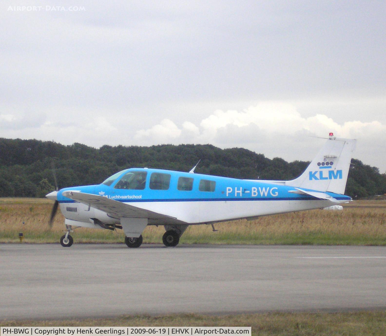 PH-BWG, 1991 Beechcraft A36 Bonanza C/N E-2619, Dutch AF Openday , Volkel AFB ; KLM Flying School