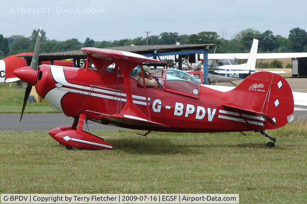G-BPDV, 1970 Pitts S-1S Special C/N 27P, Pitts S-1S competing in the 2009 Mazda Aerobatic Championships held at Peterborough Conington