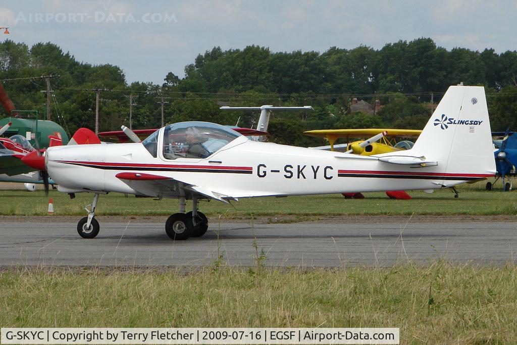 G-SKYC, 1984 Slingsby T-67M Firefly C/N 2009, Slingsby T67M competing in the 2009 Mazda Aerobatic Championships held at Peterborough Conington