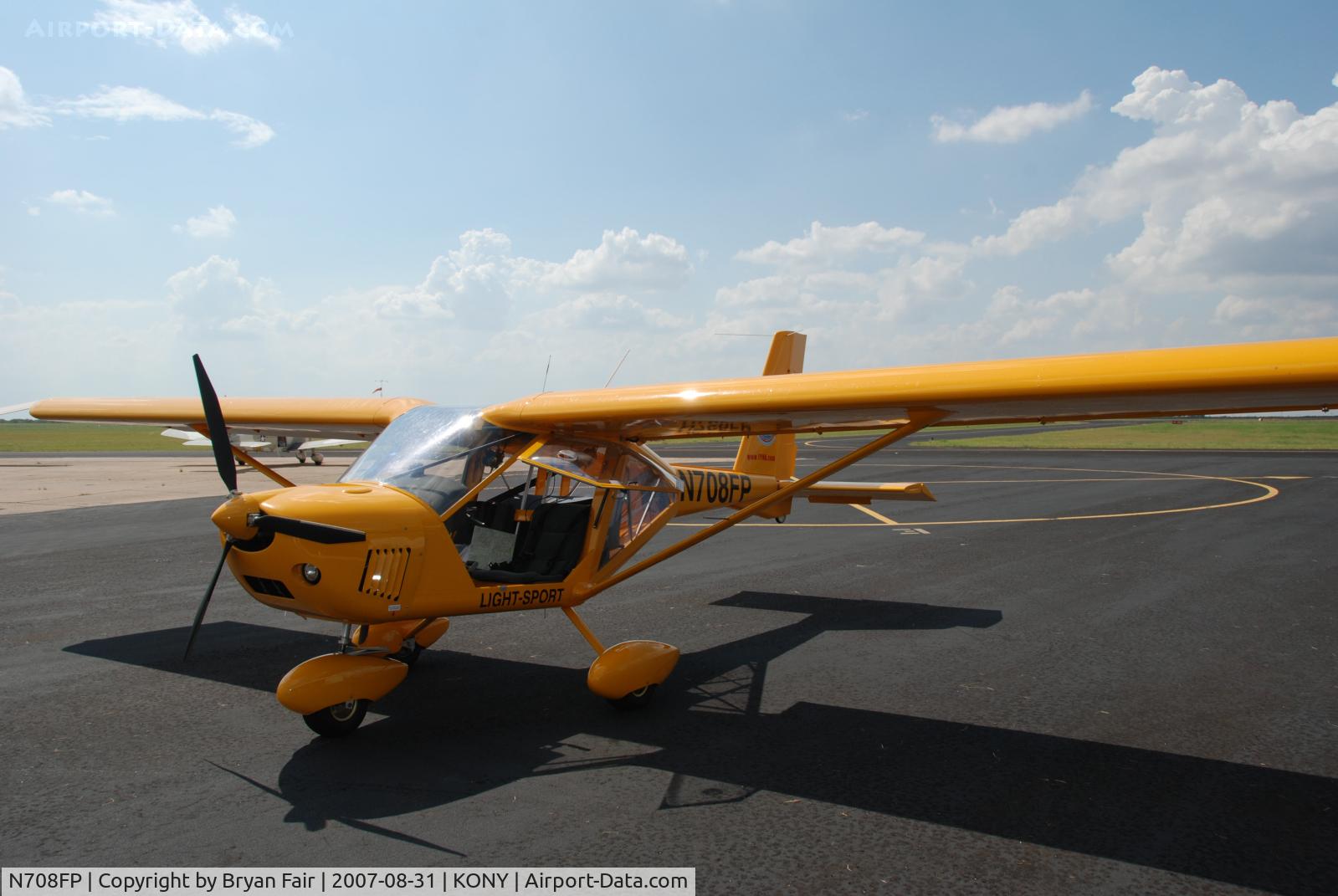 N708FP, 2007 Aeroprakt A-22 Valor C/N 182, it stopped by on cross country