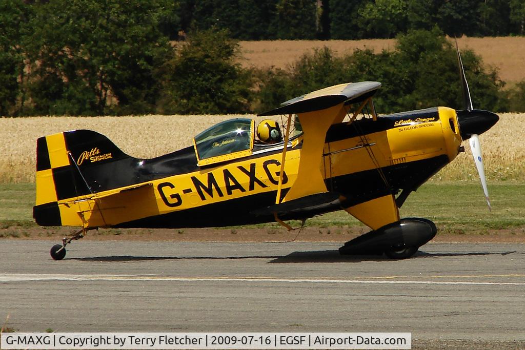 G-MAXG, 2001 Pitts S-1S Special C/N PFA 009-13233, Pitts S-1S competing in the 2009 Mazda Aerobatic Championships held at Peterborough Conington