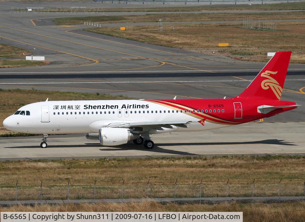 B-6565, 2009 Airbus A320-214 C/N 3971, Delivery day for this brand new aircraft for Shenzhen