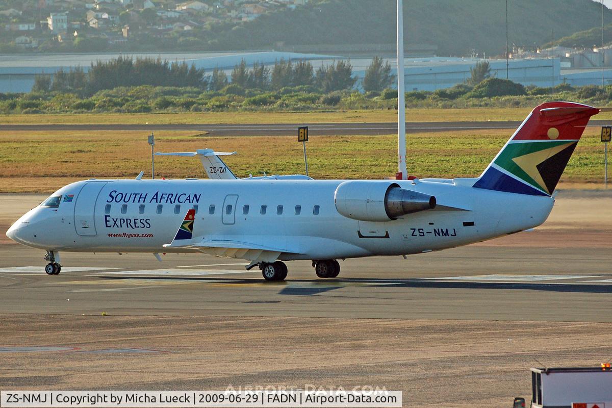 ZS-NMJ, Canadair CRJ-200ER (CL-600-2B19) C/N 7161, At Durban