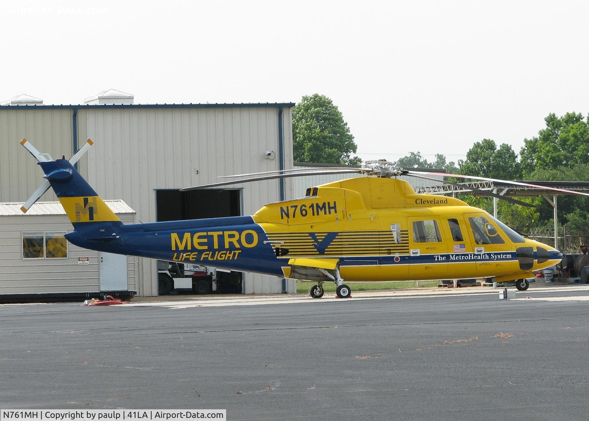 N761MH, 1981 Sikorsky S-76A C/N 760232, At Metro Aviation near the Shreveport Downtown airport.