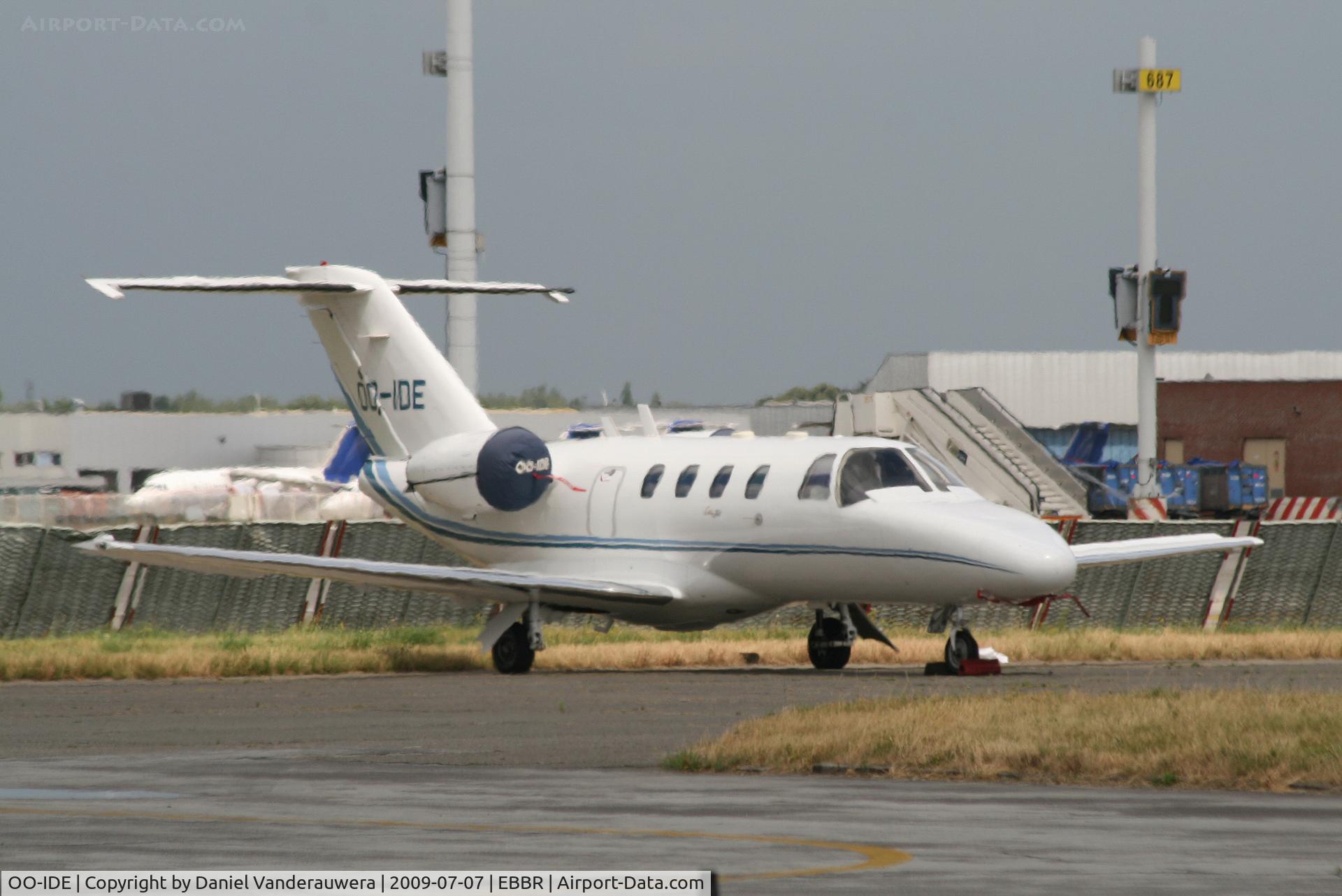 OO-IDE, 1993 Cessna 525 CitationJet C/N 525-0037, parked on General Aviation apron (Abelag)