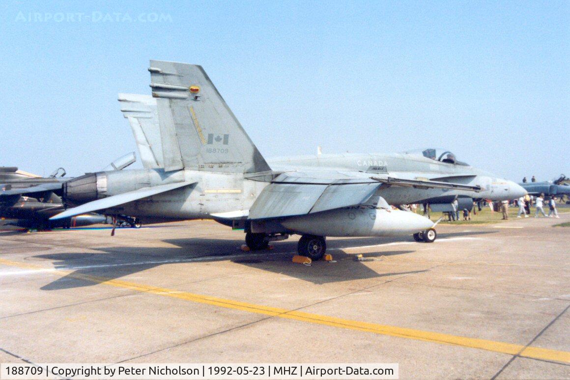 188709, McDonnell Douglas CF-188A Hornet C/N 0134/A101, CF-18A Hornet of 439 Squadron Canadian Armed Forces at the 1992 Mildenhall Air Fete.