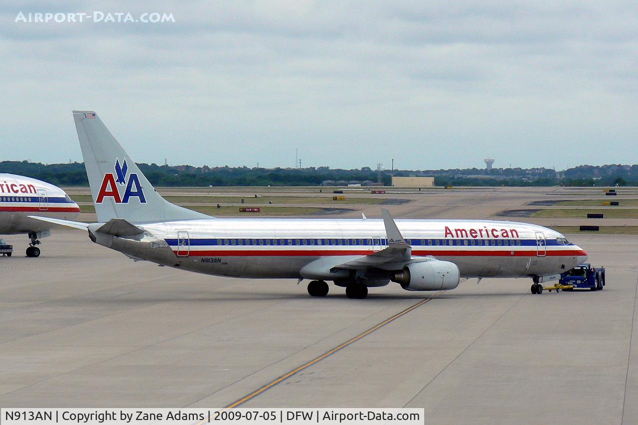 N913AN, 1999 Boeing 737-823 C/N 29514, American Airlines at DFW
