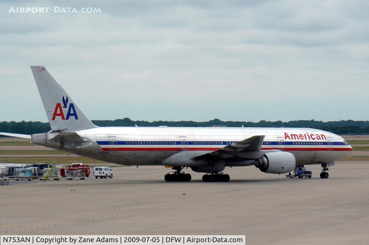 N753AN, 2001 Boeing 777-223 C/N 30261, American Airlines at DFW