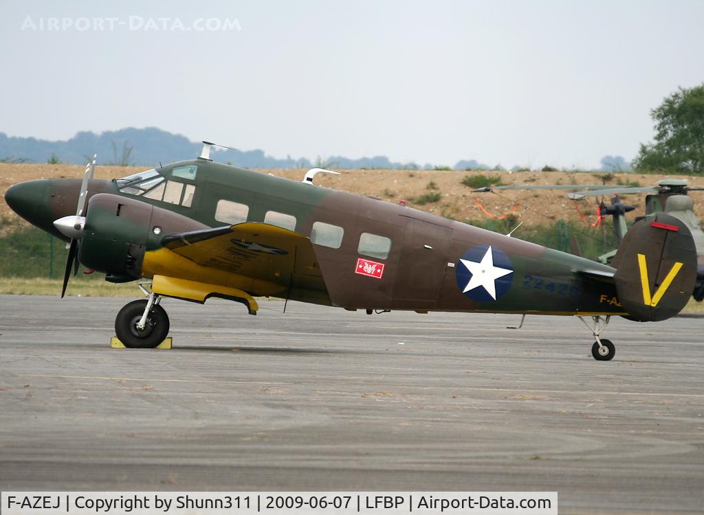 F-AZEJ, 1958 Beech E18S C/N BA-359, Used as a demo during LFBP Open Day 2009