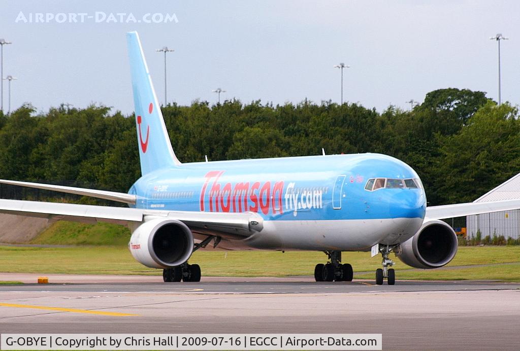 G-OBYE, 1998 Boeing 767-304/ER C/N 28979, Thomson