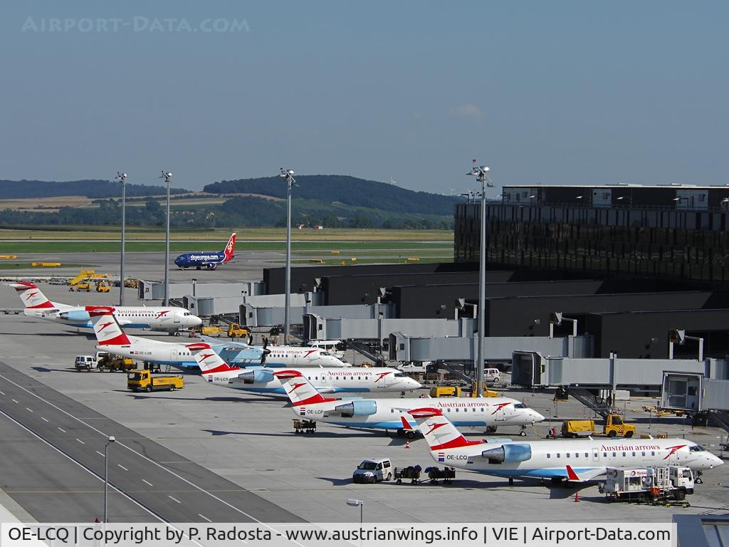 OE-LCQ, 2002 Canadair CRJ-200LR (CL-600-2B19) C/N 7605, The CRJ will leave Austrians fleet until 2010