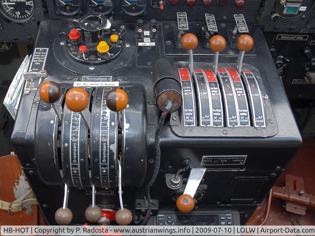 HB-HOT, 1939 Junkers Ju-52/3m g4e C/N 6595, Closeup of the Cockpit of the legendary Tante Ju