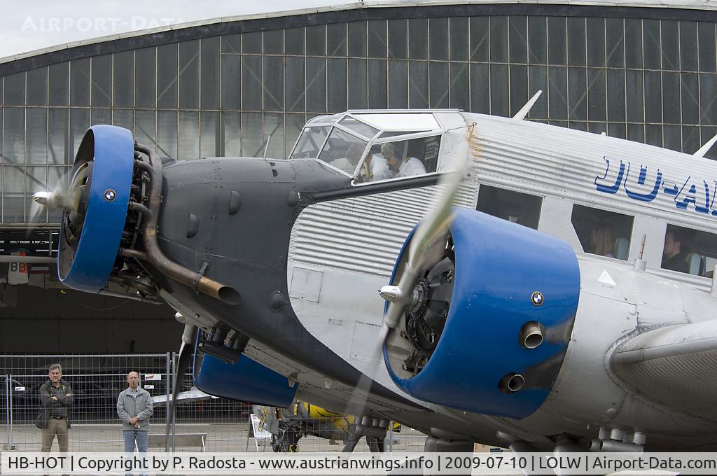 HB-HOT, 1939 Junkers Ju-52/3m g4e C/N 6595, Closeup of the legendary Tante Ju