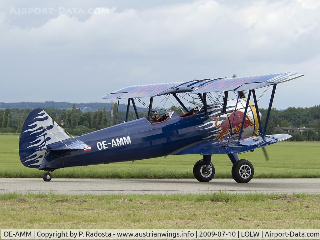 OE-AMM, 1943 Boeing E-75 (PT-13) Stearman C/N 75-5032, Bücker Treffen 2009, Flugplatz Wels