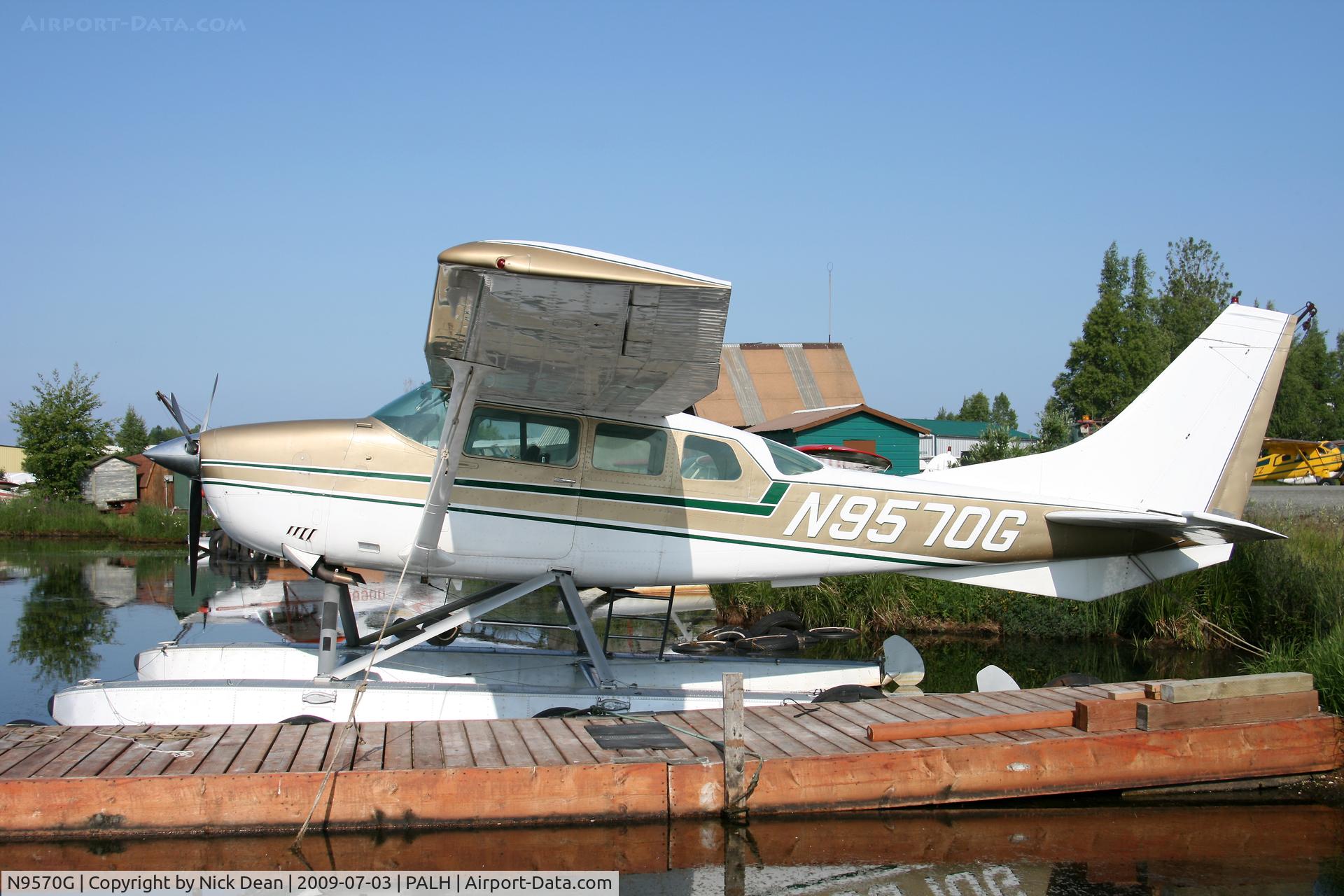 N9570G, 1972 Cessna U206F Stationair C/N U20601770, PALH