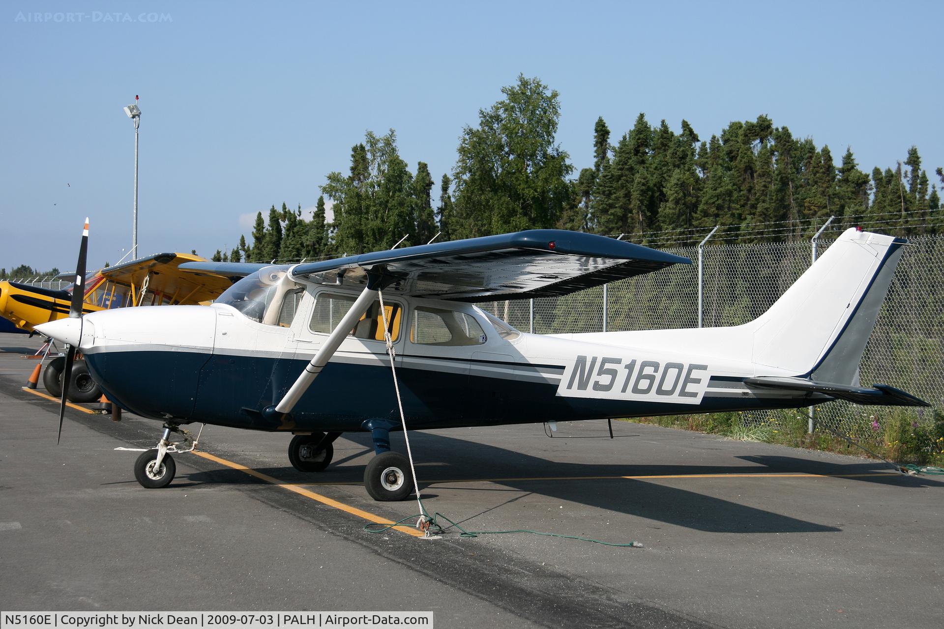 N5160E, 1978 Cessna 172N C/N 17271744, PALH