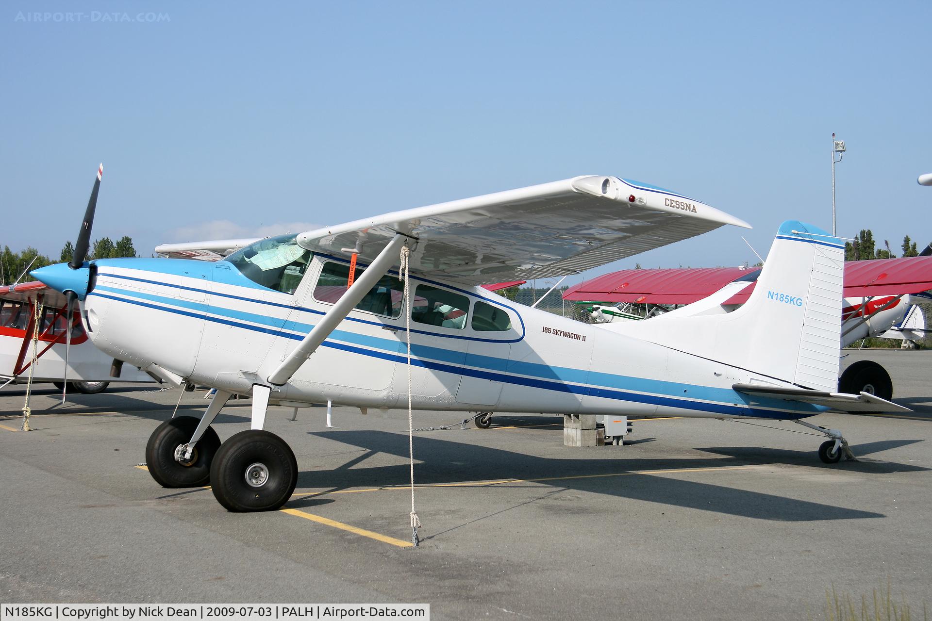 N185KG, 1981 Cessna A185F Skywagon 185 C/N 18504331, PALH