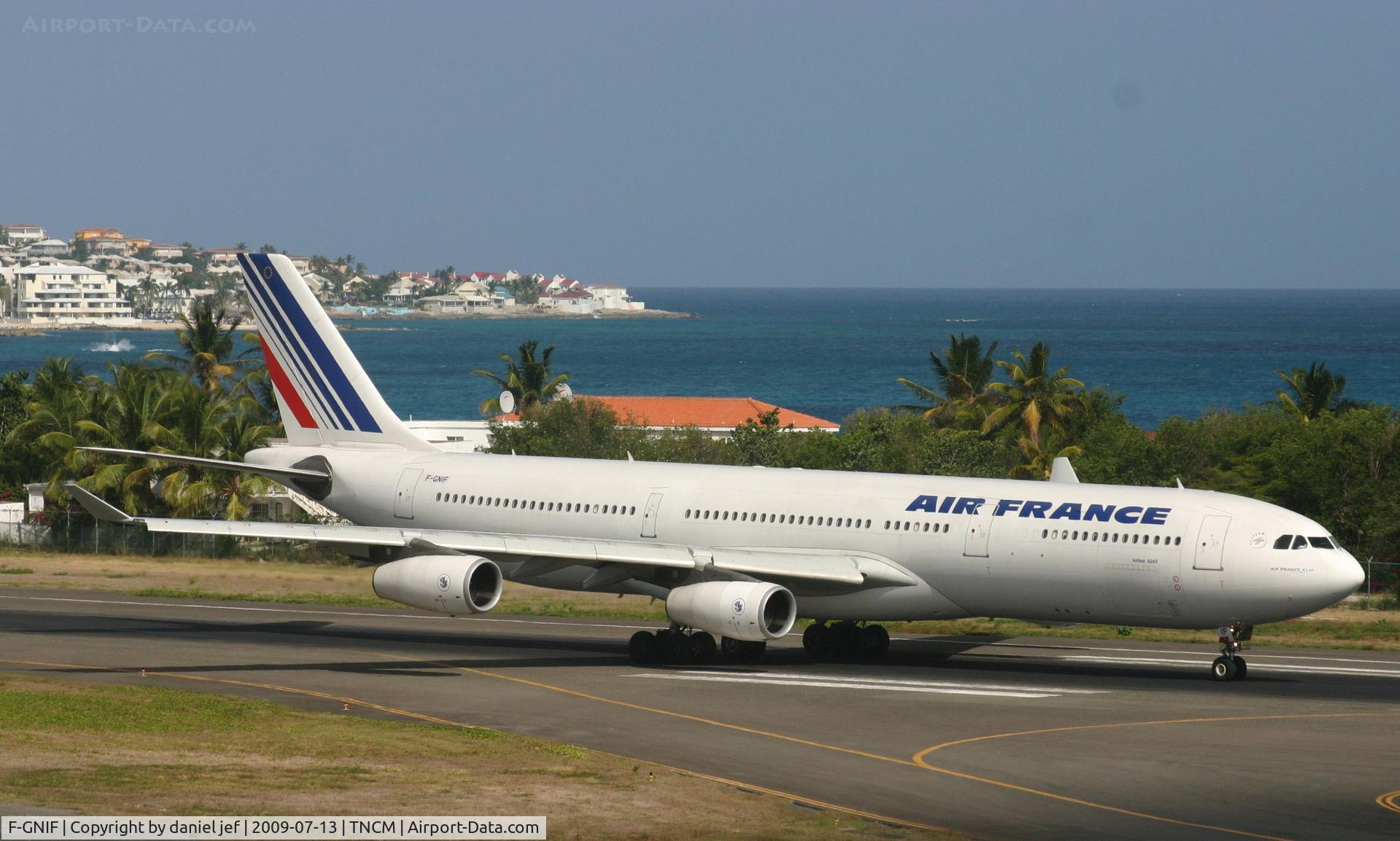 F-GNIF, 1997 Airbus A340-313X C/N 168, Airfrance backtracking runway 10