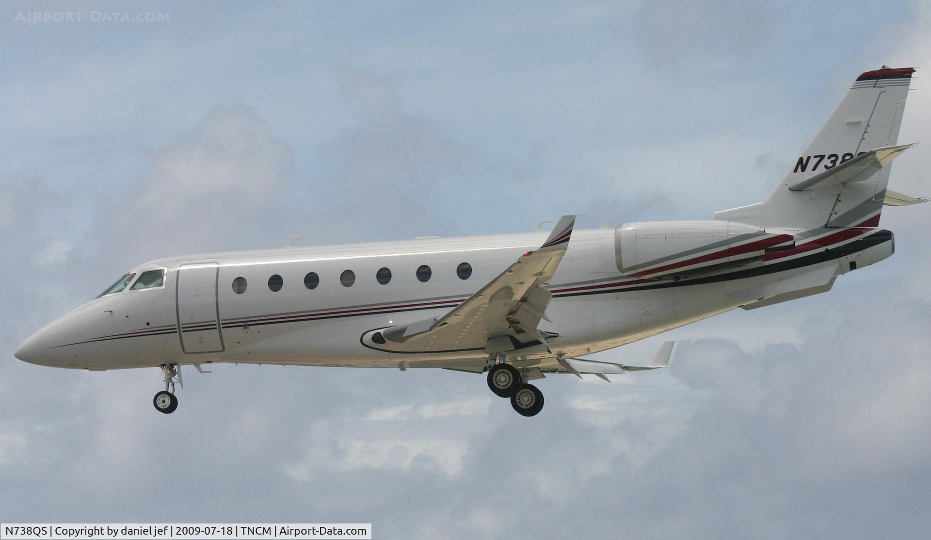 N738QS, 2008 Israel Aerospace Industries Gulfstream 200 C/N 204, Landing 10