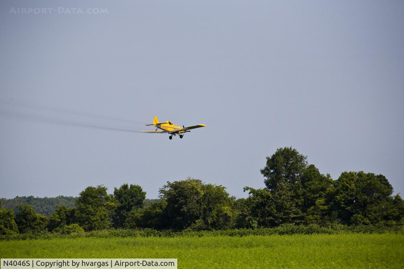 N4046S, 1999 Ayres S2R-T34 Thrush C/N T34-266, Agriculture Plaine in aerial application of pesticides in Arkansas