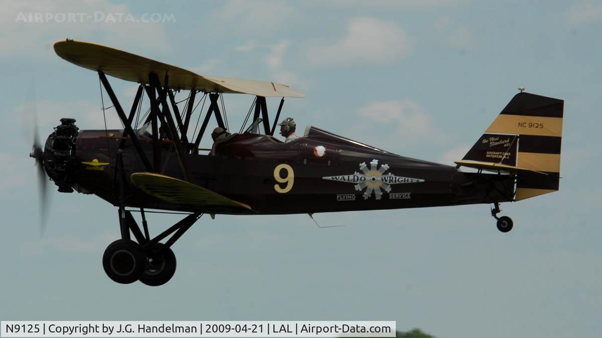 N9125, 1931 New Standard D-25A C/N 205, fly by at Sun N' Fun 4-2009