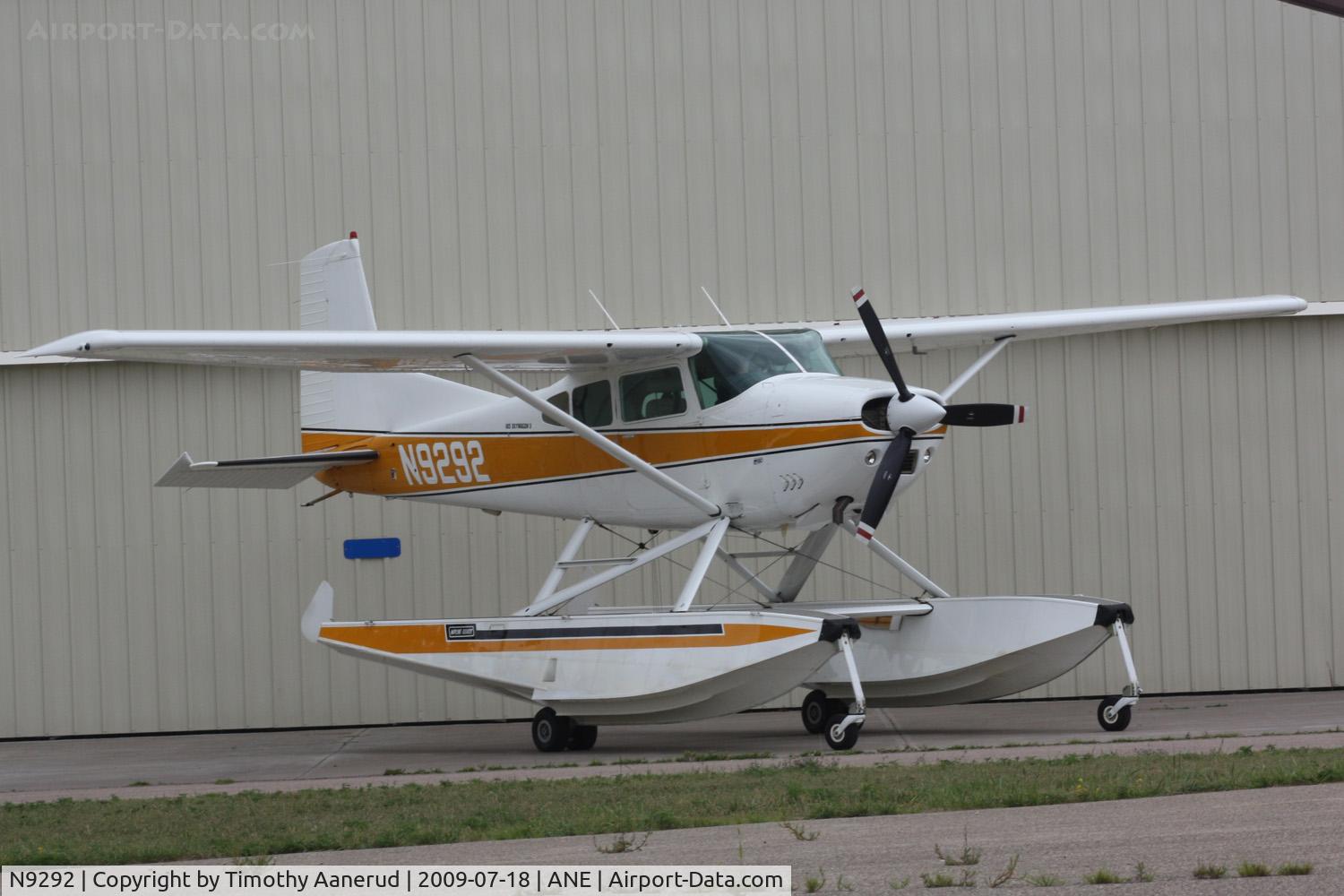 N9292, 1985 Cessna A185F Skywagon 185 C/N 18504433, 1985 Cessna A185F, c/n: 18504433