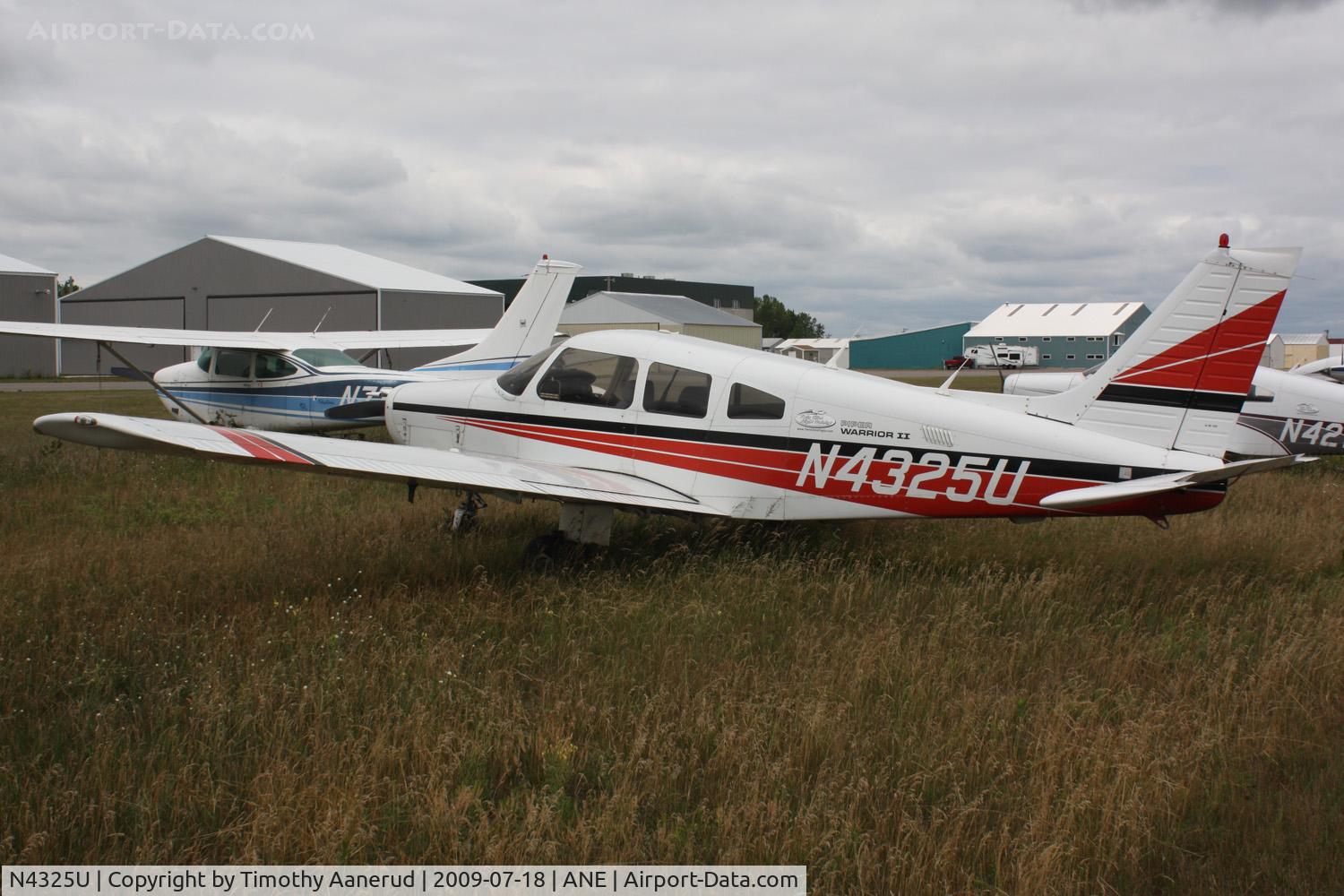 N4325U, 1983 Piper PA-28-161 C/N 28-8416016, 1983 Piper PA-28-161, c/n: 28-8416016