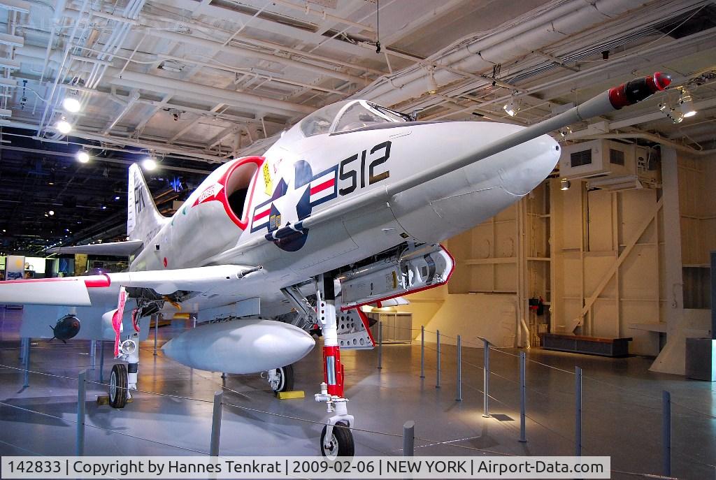 142833, Douglas A-4B Skyhawk C/N 11895, ...