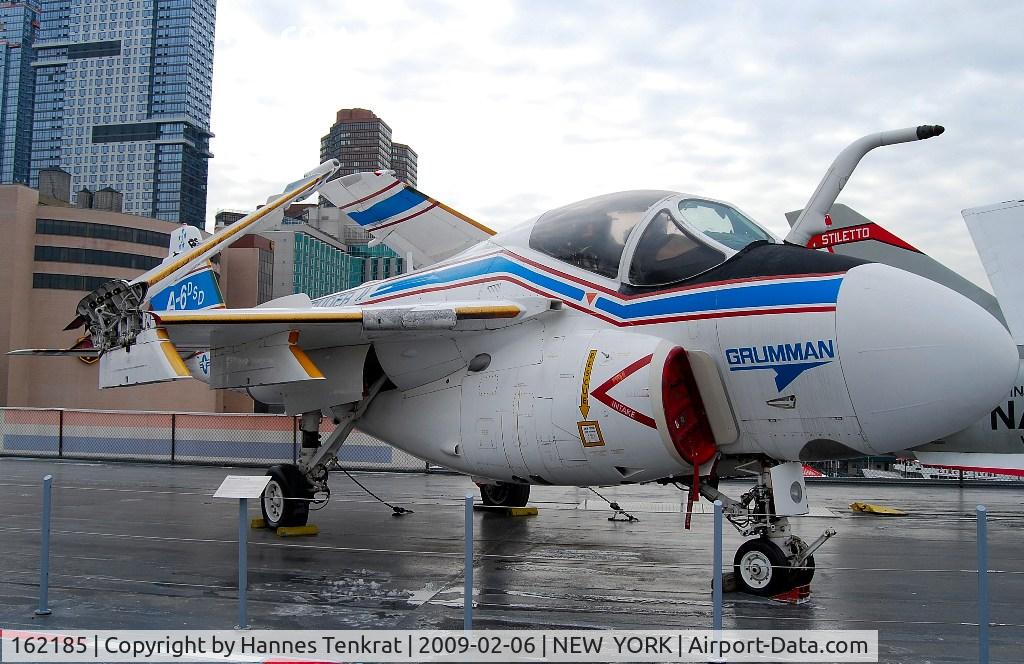 162185, 1987 Grumman A-6F Intruder C/N I-678, Grumman A-6F Intruder