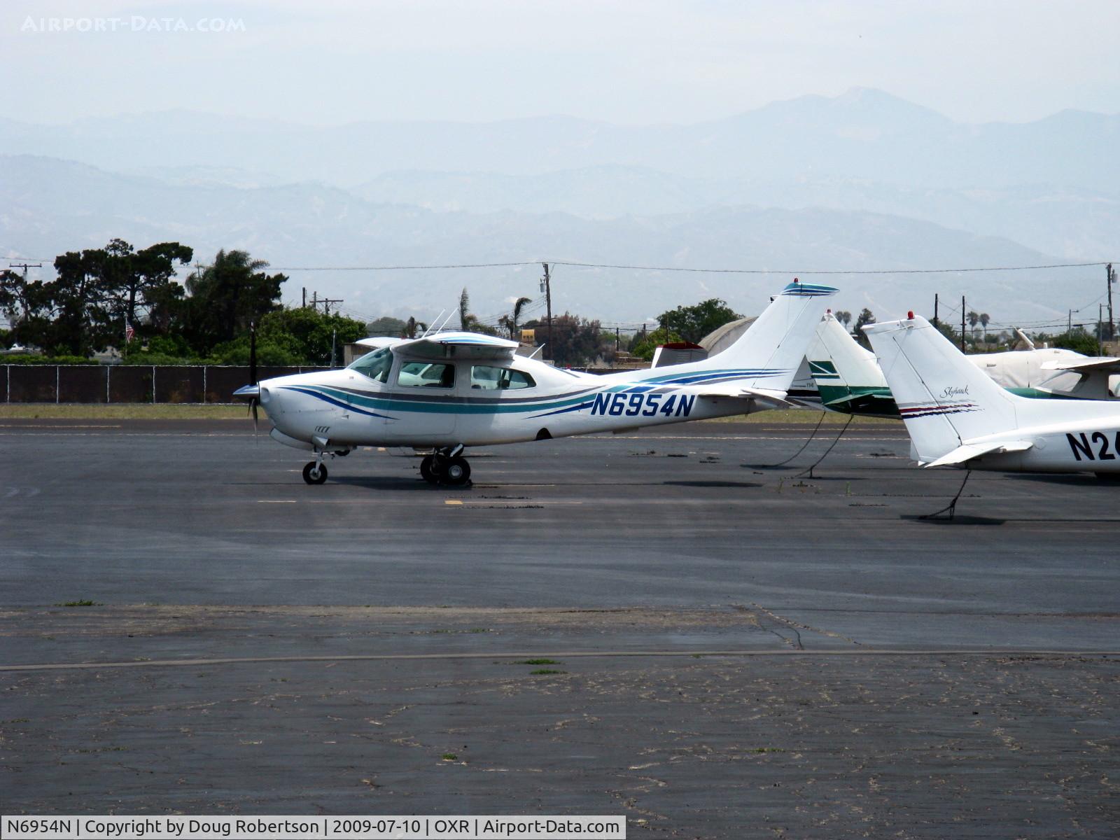 N6954N, 1979 Cessna T210N Turbo Centurion C/N 21063164, 1979 Cessna T210H TURBO CENTURION, Continental TSIO-520-R 310 Hp