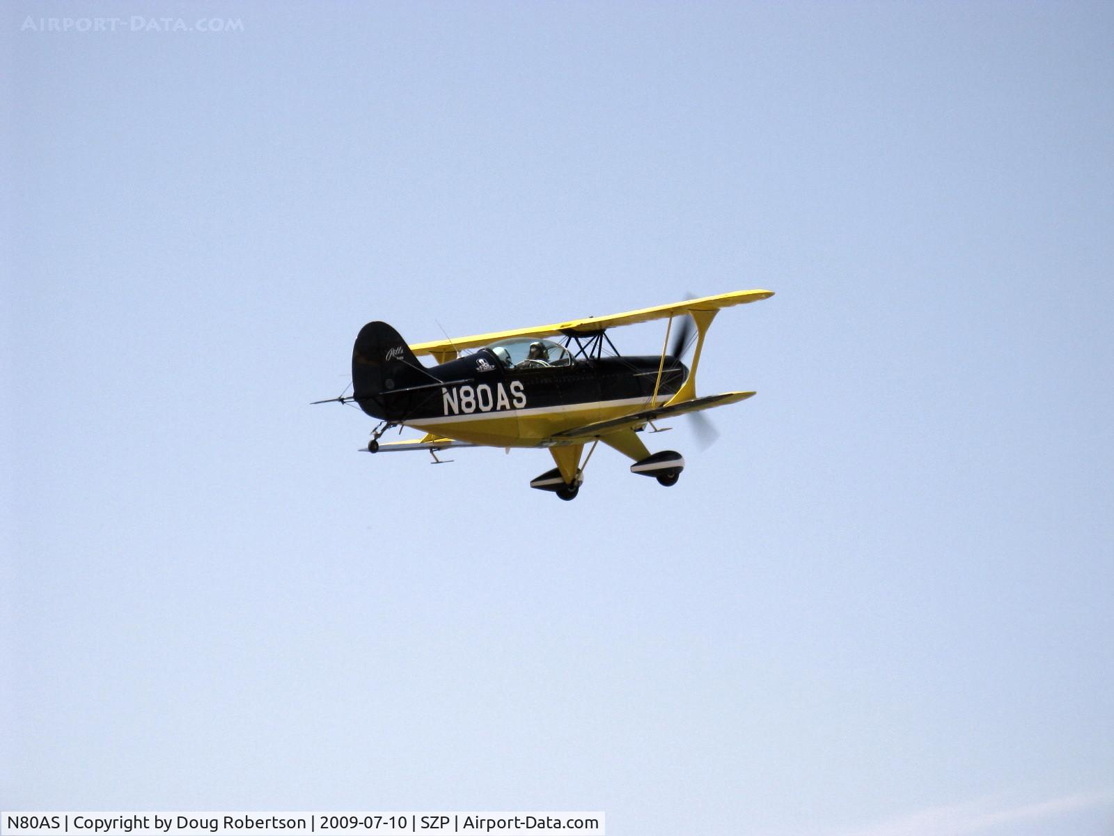 N80AS, 1992 Pitts S-2B Special C/N 5244, 1992 Pitts Aerobatics S-2B, Lycoming AEIO-540 just majored, new three-blade MT prop, takeoff climb rwy 22