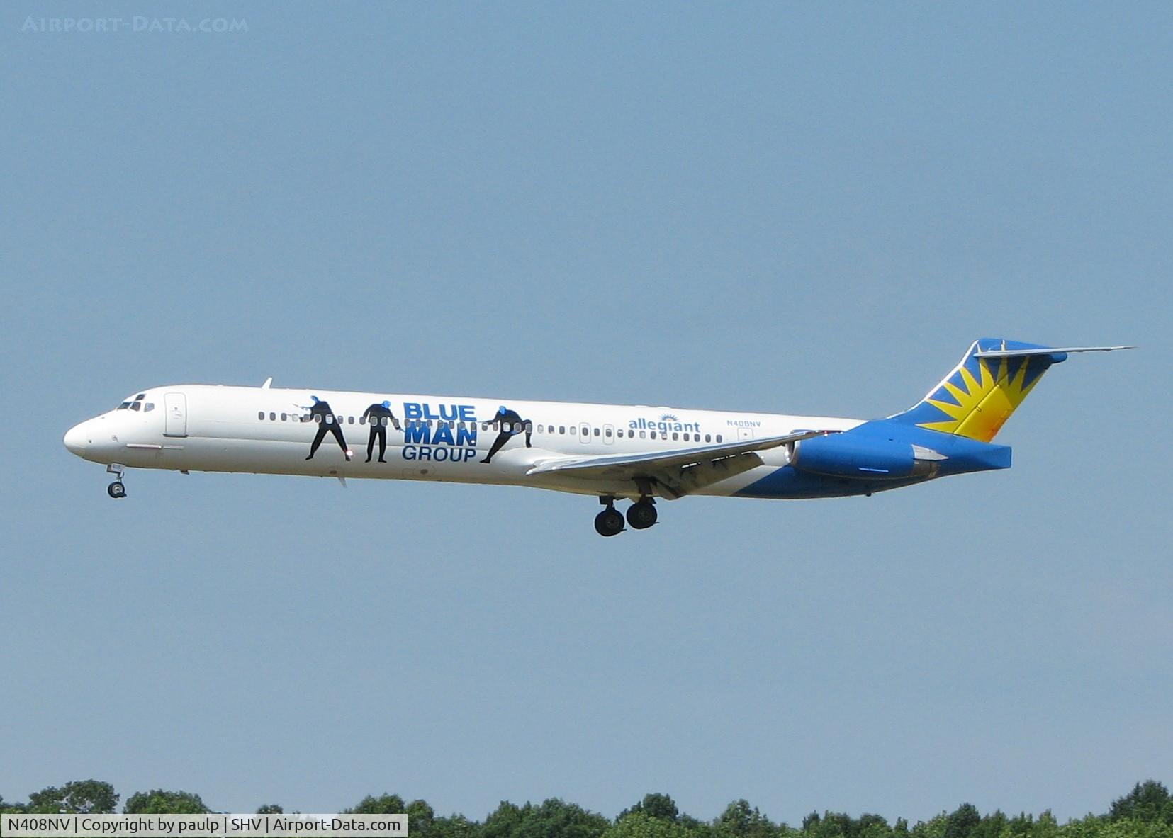 N408NV, 1991 McDonnell Douglas MD-82 (DC-9-82) C/N 53246, Landing on runway 14 at the Shreveport Regional airport.