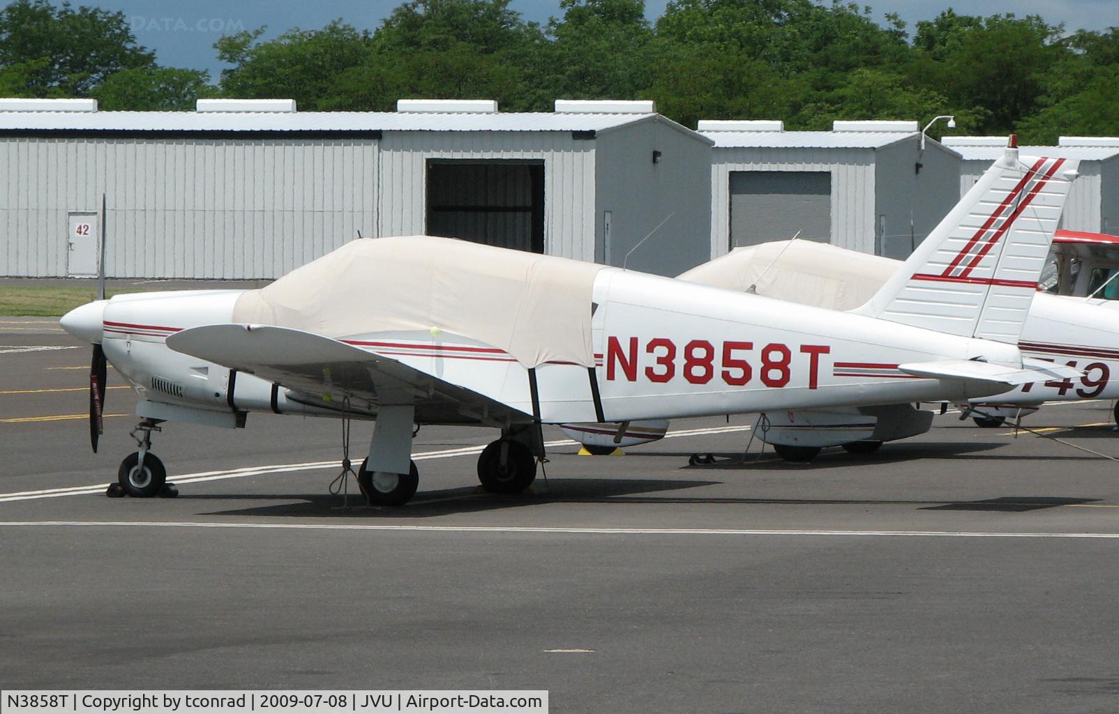 N3858T, 1967 Piper PA-28R-180 Cherokee Arrow C/N 28R-30181, at Queen City