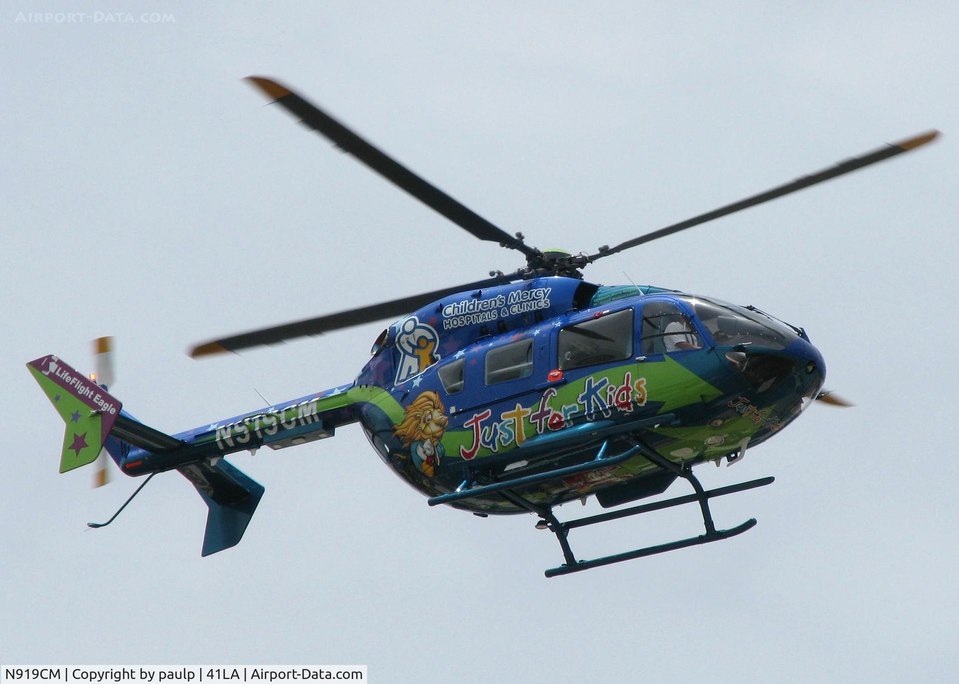 N919CM, Eurocopter-Kawasaki EC-145 (BK-117C-2) C/N 9224, Taking off from Downtown Shreveport.