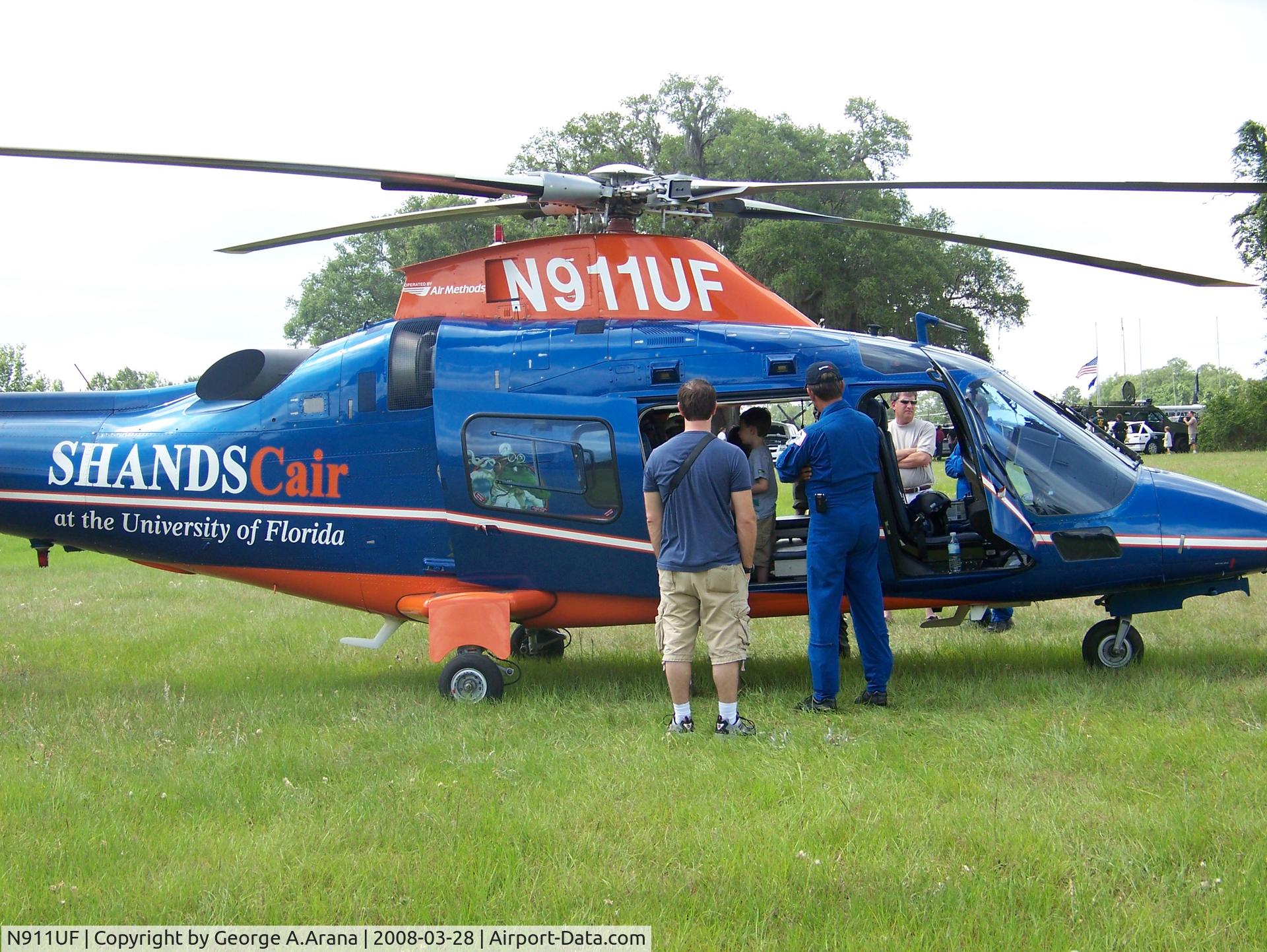 N911UF, 2004 Agusta A-109E C/N 11604, Right starboard view