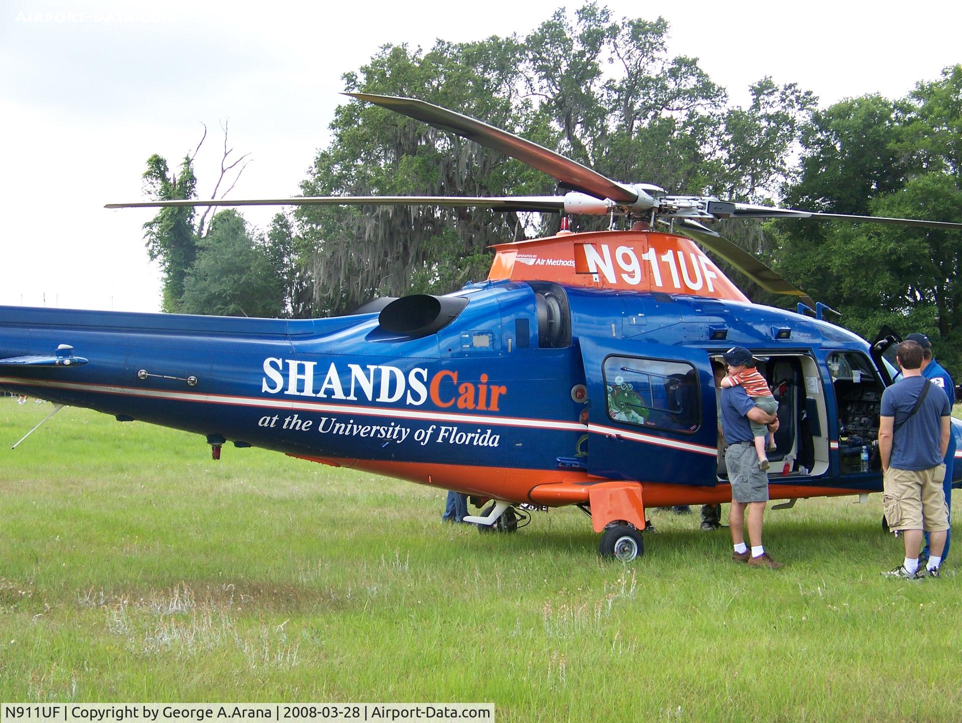 N911UF, 2004 Agusta A-109E C/N 11604, Right starboard view