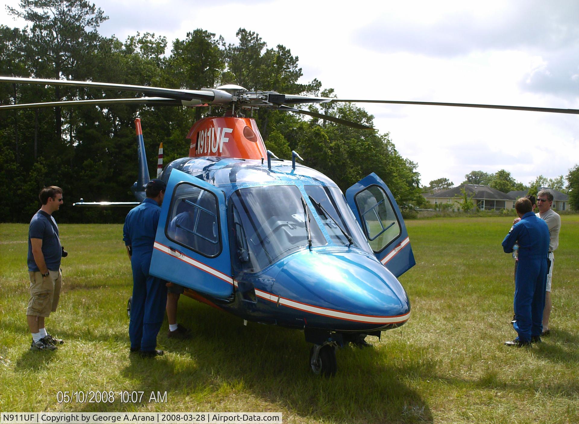 N911UF, 2004 Agusta A-109E C/N 11604, Nose view