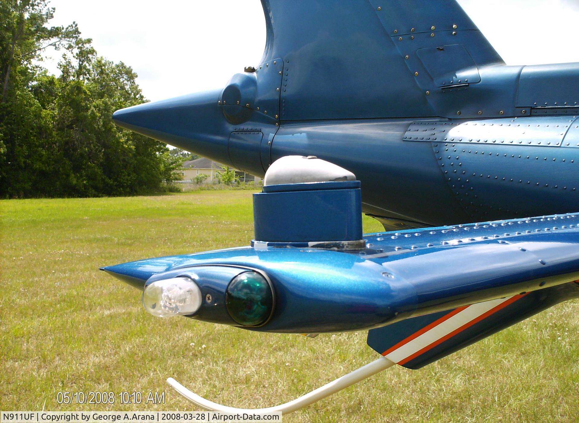 N911UF, 2004 Agusta A-109E C/N 11604, Starboard horizontal stabilizer with flood light, navlight and strobe light
