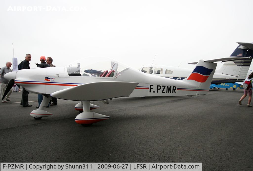 F-PZMR, Colomban MC-100 Ban-Bi C/N 83, Displayed during last LFSR Airshow...